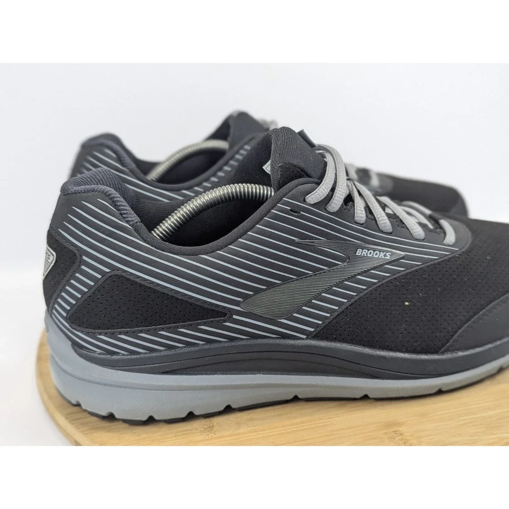 Brooks Mens 12.5 2E Wide Shoes Addiction Walker Black Suede Gray Walking Sneaker
